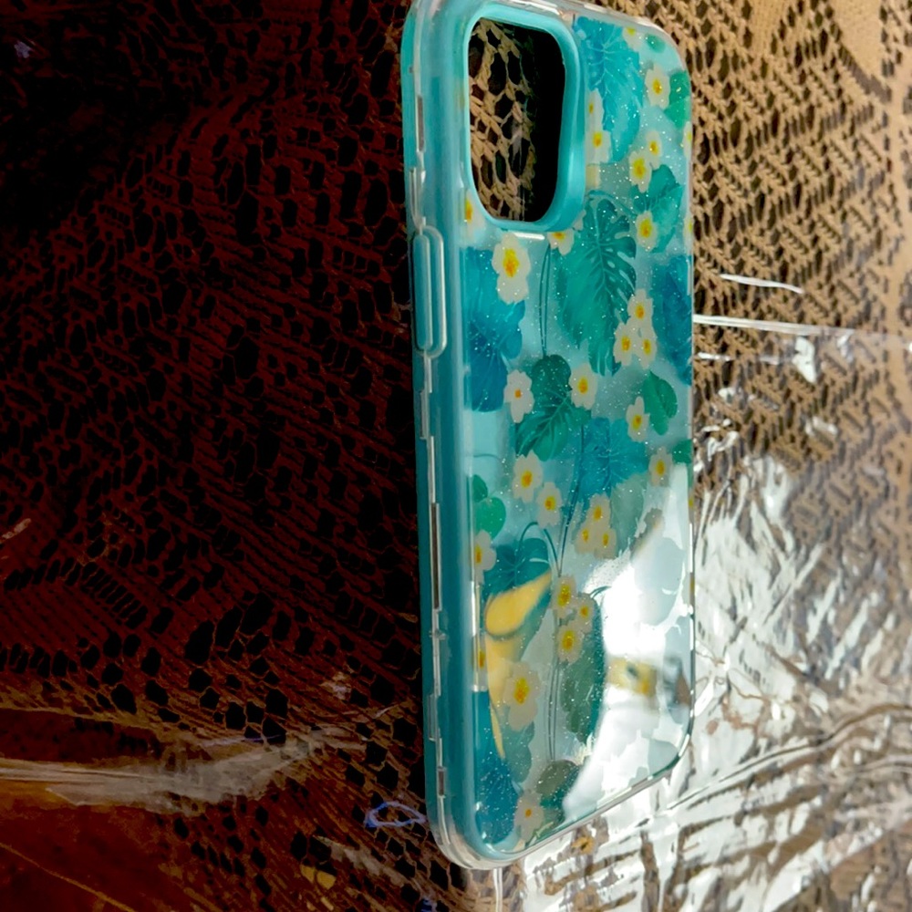 12 pro max case 🌸 - Picture 6 of 6